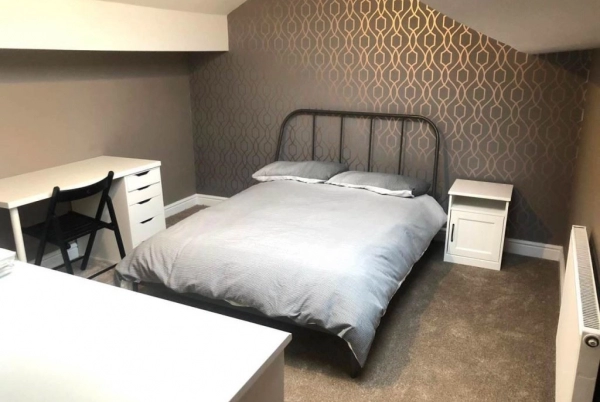 One-bed room for rent at Parkwood Street, Keighley, BD21. -sbruk.com