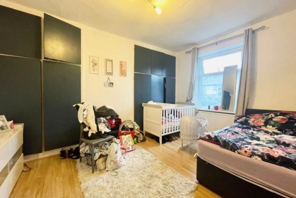 2-bedroom home for rent in Warley Road, Halifax, West Yorkshire, HX1. -sbruk.com