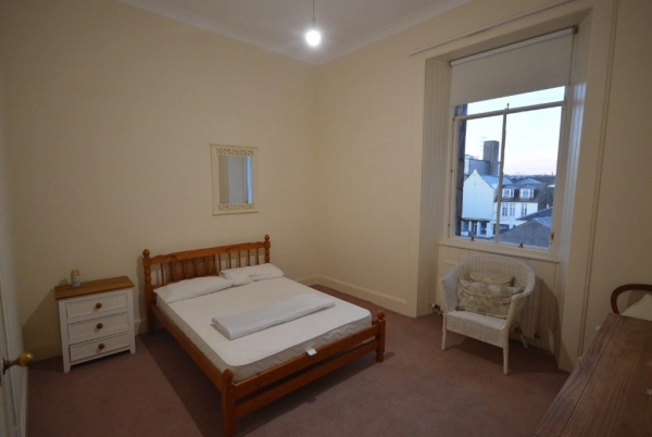 2-Bedroom Flat to rent in Tay Street, Perth, Perthshire PH2. -sbruk.com