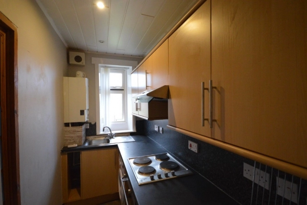 2-Bedroom Flat to rent in Arklay Street, Dundee DD3. -sbruk.com