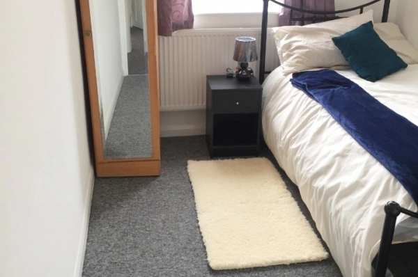 Double Room to Rent in Shared House, Lyndhurst Avenue SW16. Couple Accepted.