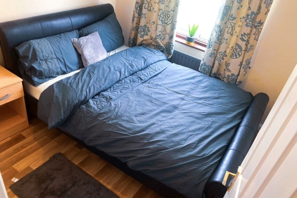 Double Room to Rent in Shared Flat in Ryefield Avenue, Uxbridge UB10. Furnished.