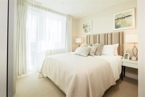 Beautiful Luxury One Bedroom Apartment For Sale in Harrow