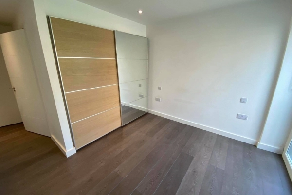 2 BEDROOM TOWN HOUSE TO LET IN STOKE NEWINGTON N16