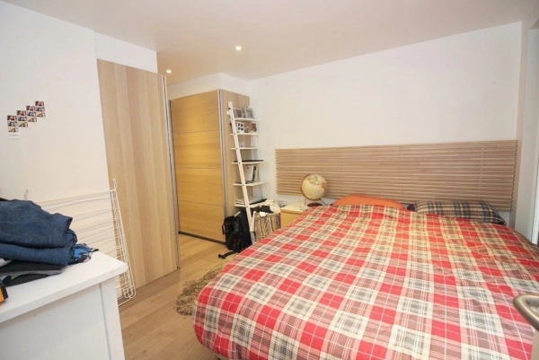 ONE BEDROOM TOWN HOUSE IN STOKE NEWINGTON N16 9DH