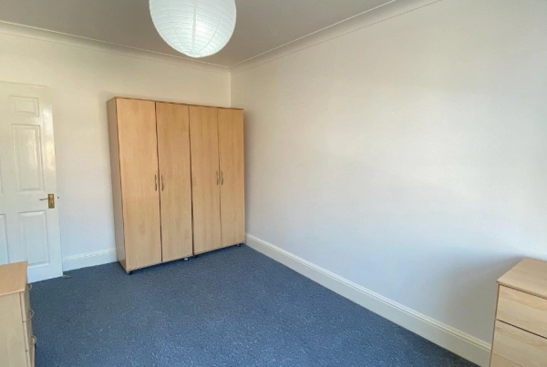 ONE BEDROOM FLAT TO LET IN FINSBURY PARK N4 2LF