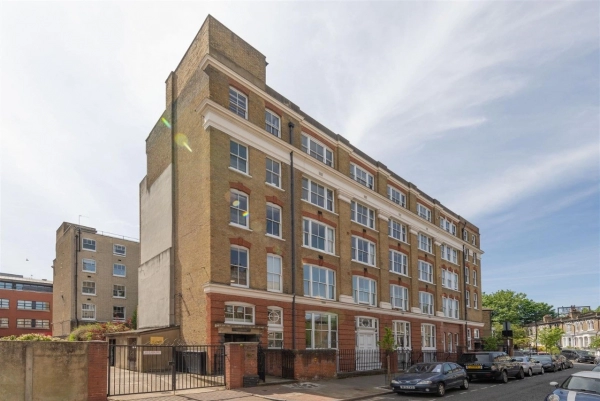 4 bedroom apartment for sale in Sylvester Road Hackney, E8 1EP