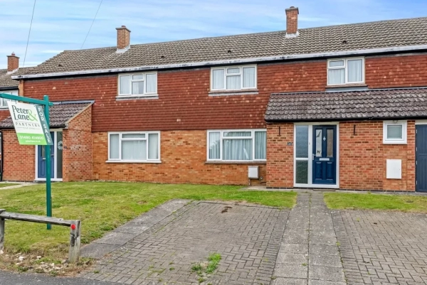 3 bed terraced house for sale in Churchill Avenue, Wyton, Huntingdon PE28