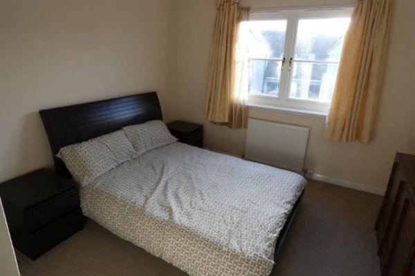 En-Suite Room is available for rent on 15 Hillside Drive, Portlet hen, Aberdeen, AB12.
